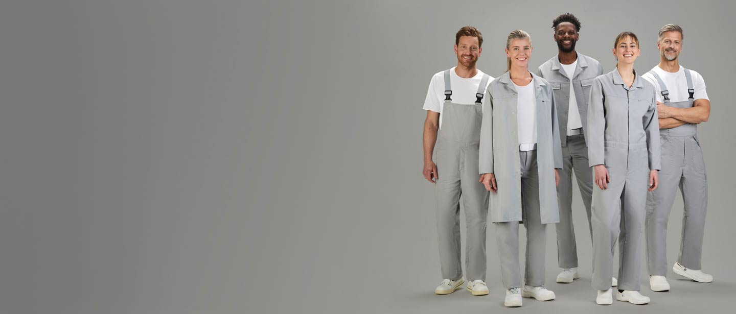 Bannière montrant des employés portant des vêtements BP® HACCP pour l'hygiène alimentaire.