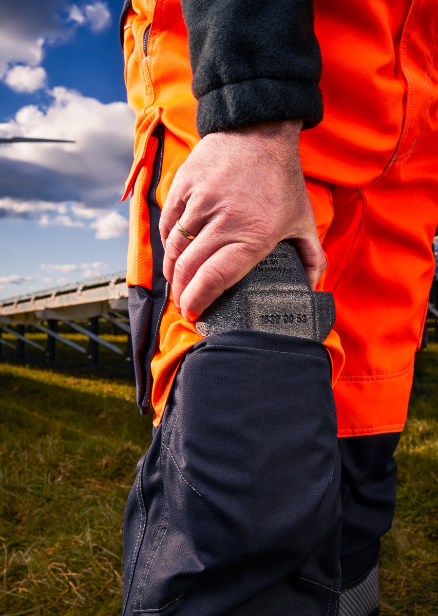2237-840-6556 BP® Lightweight multi-standard high visibility APC2 bib & brace warning orange/anthracite Thumbnail 9