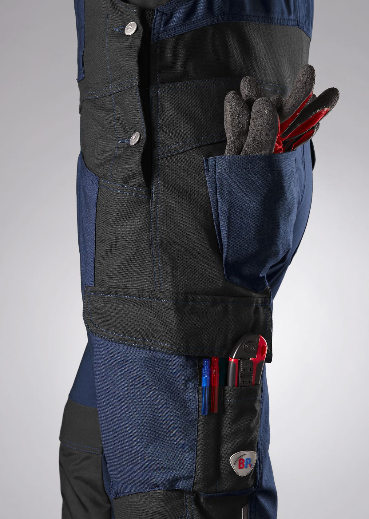 BP® Robuste Latzhose mit Kniepolstertaschen nachtblau/schwarz Thumbnail 2