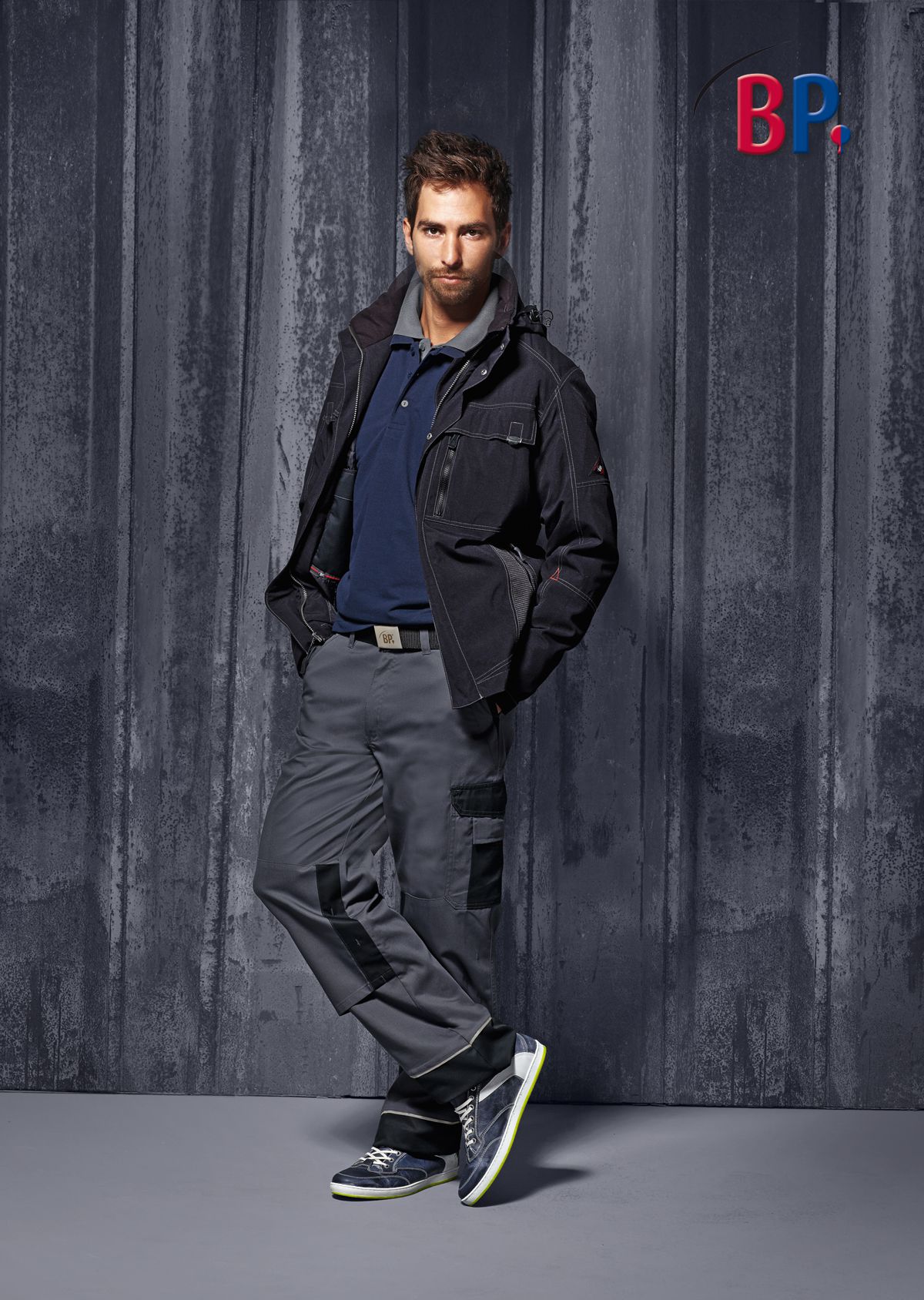 BP® Pantalon de travail avec boutons dissimulés et genouillères gris foncé/noir Thumbnail 2