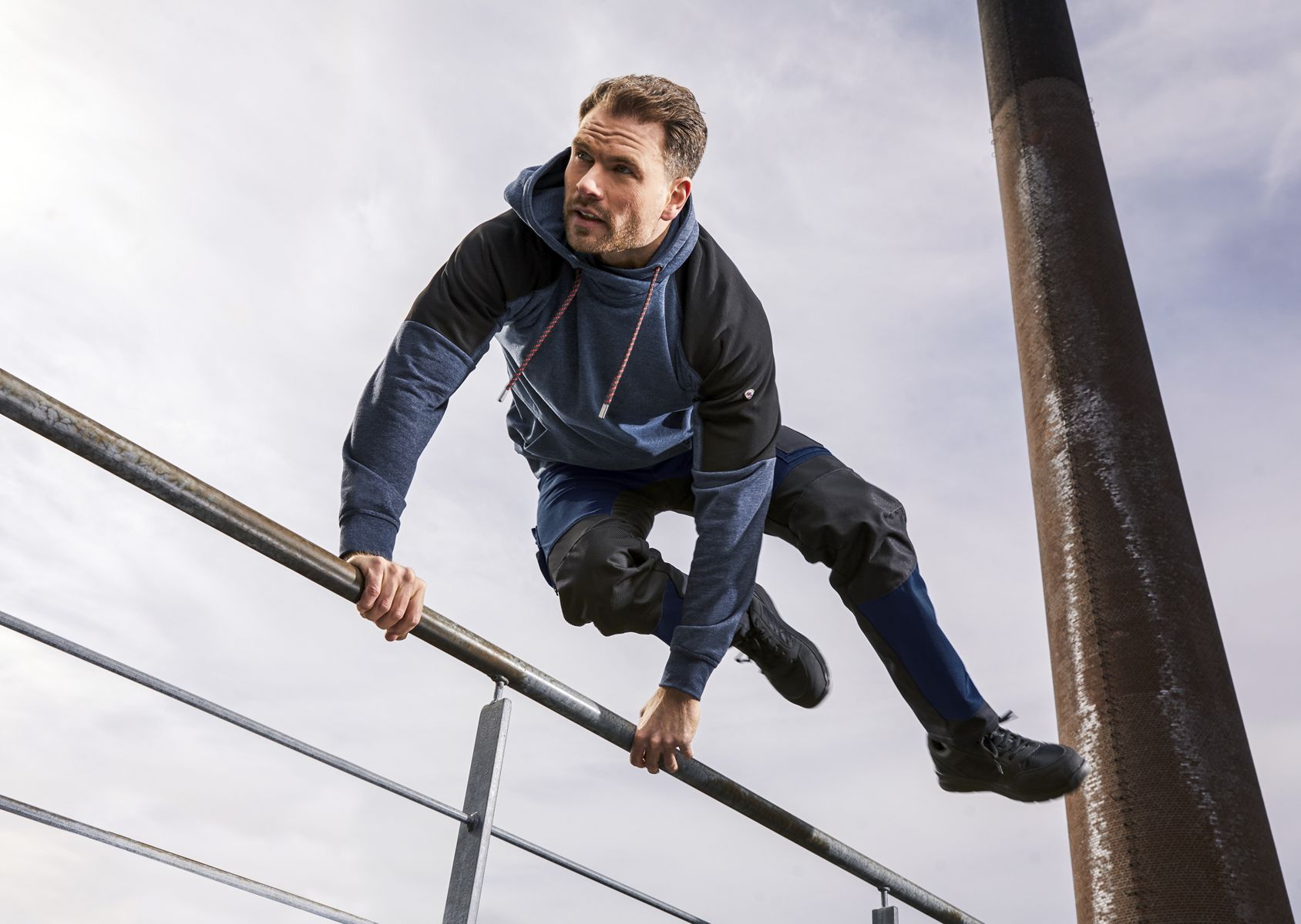 1968-570-1432 BP® Lightweight hybrid work trousers with knee pad pockets night blue/black Thumbnail 8