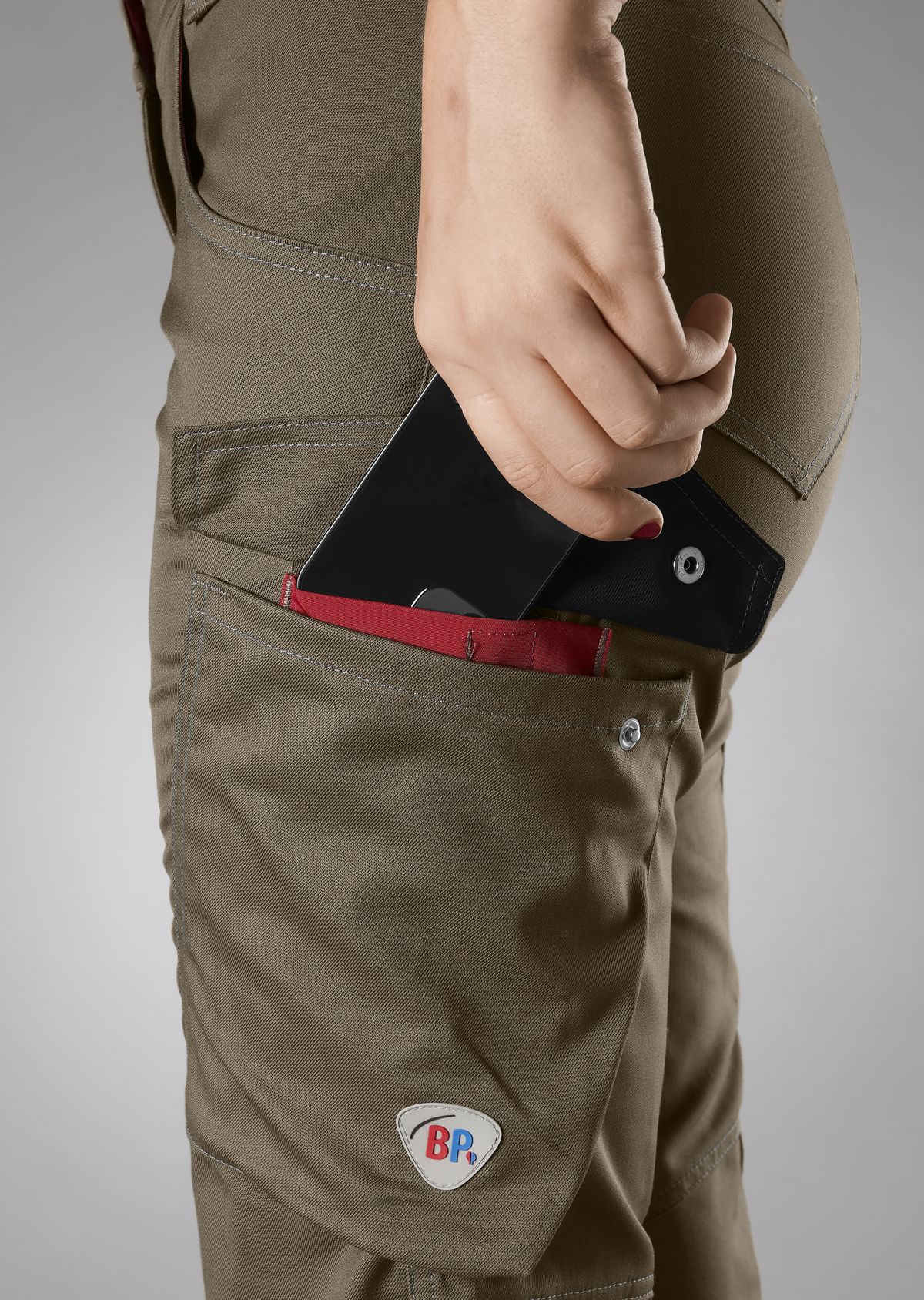 BP® Pantalon de travail léger femmes noix Thumbnail 2