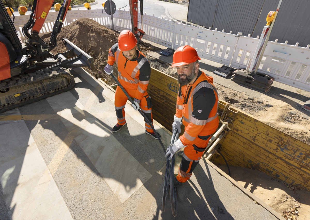 2138-873-6556 BP® High-visibility sweat jacket with hood warning orange/anthracite Thumbnail 6
