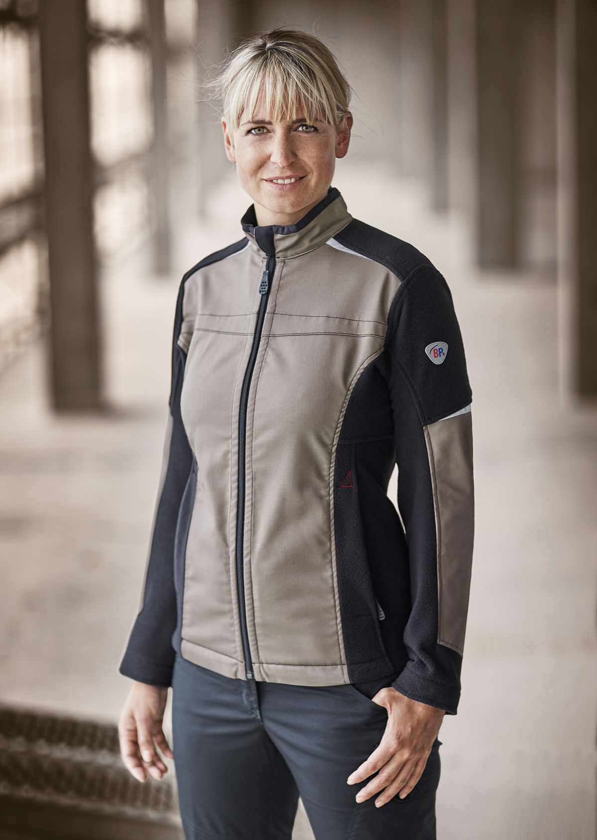 1995-570-50_BP® Hybrid-Arbeitsjacke für Damen_walnuss_Bild 4