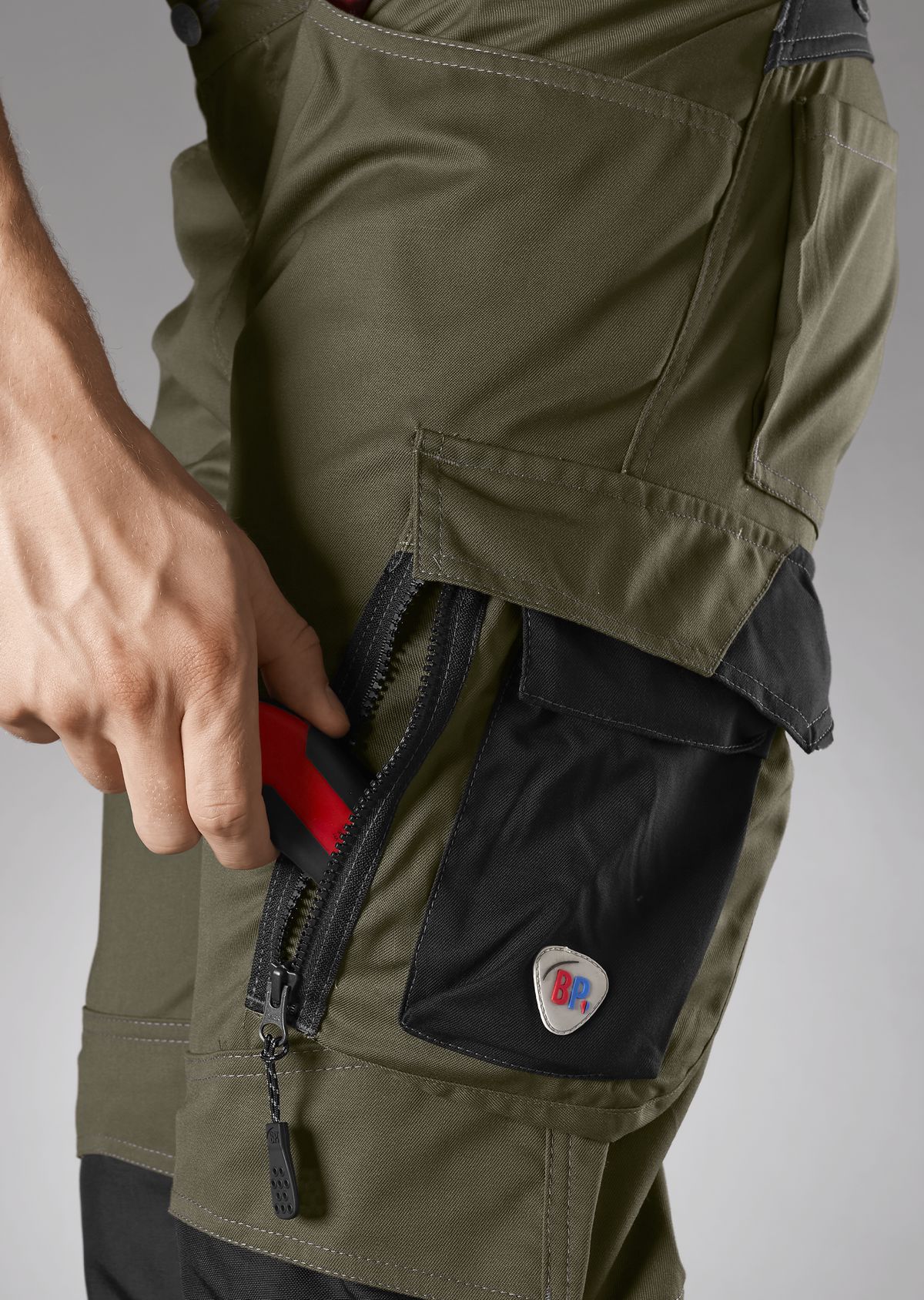 1998-570-7332 BP® Lichte werkbroek met kniezakken olijf/zwart Thumbnail 2