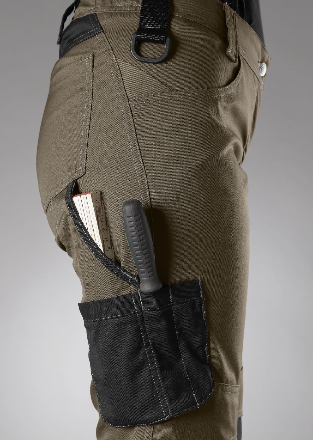 BP® Arbeitshose mit Kniepolstertaschen für Damen