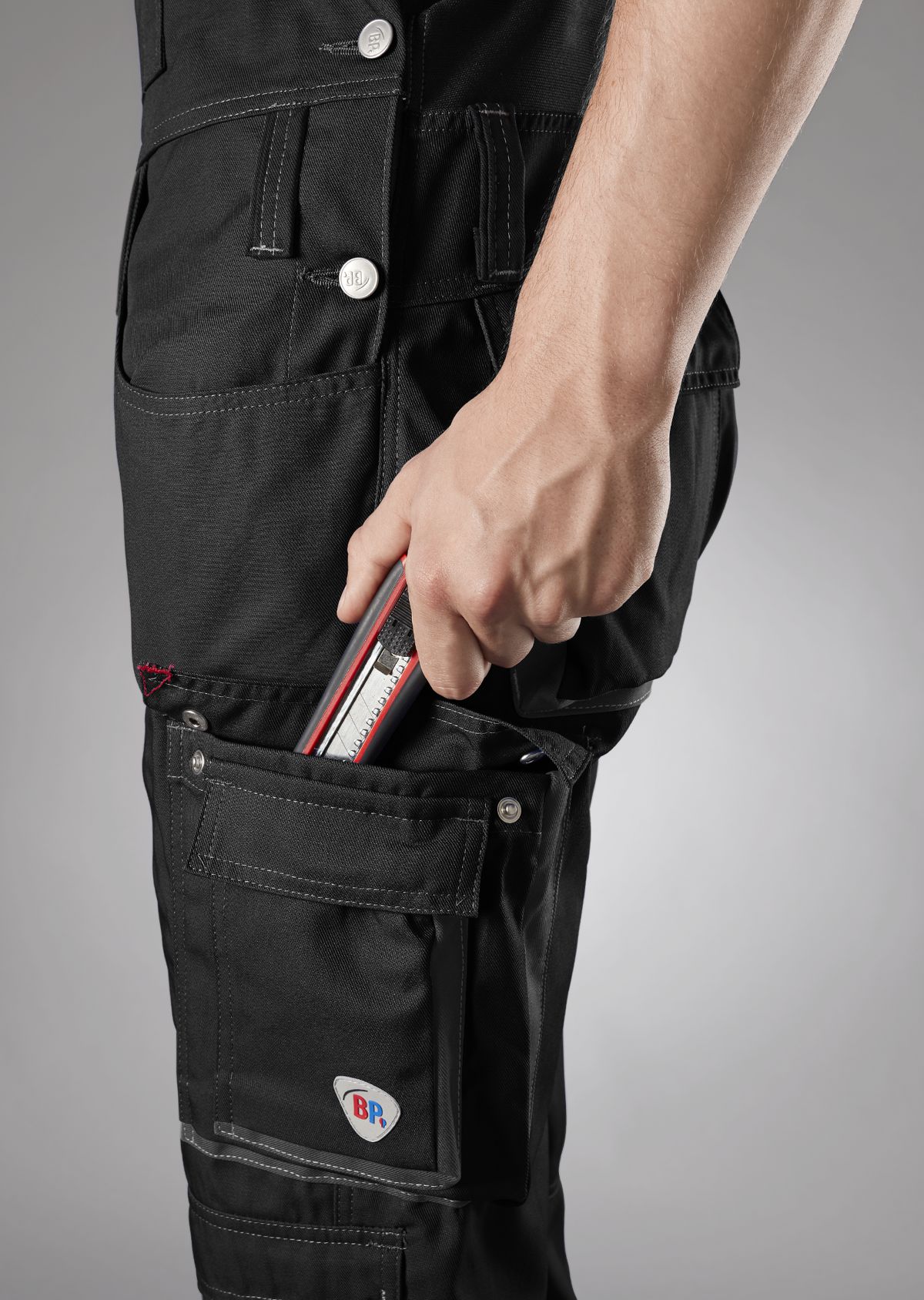 BP® Komfort-Latzhose mit Reflexelementen und Kniepolstertaschen schwarz Thumbnail 2
