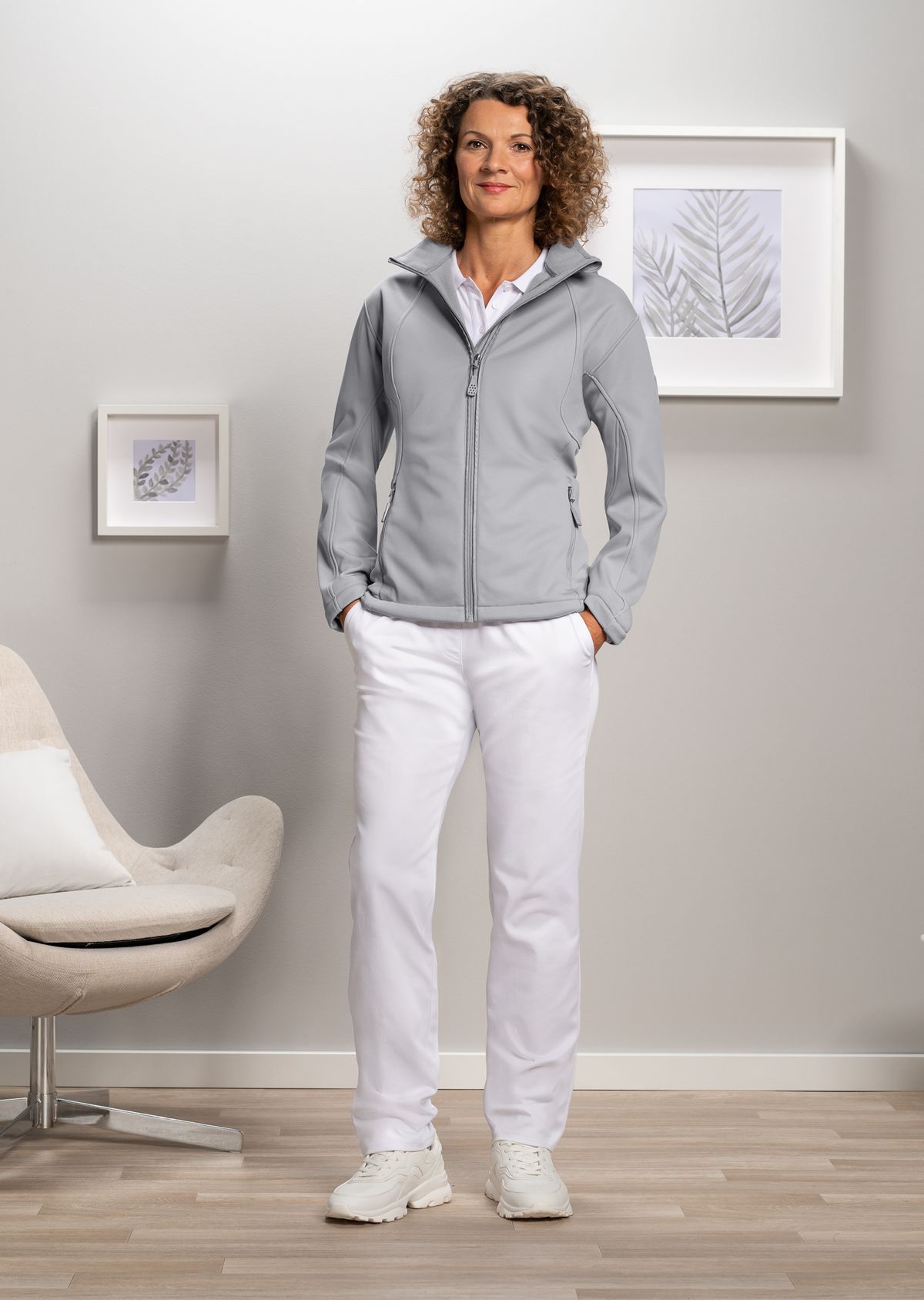 BP® Women's soft-shell jacket