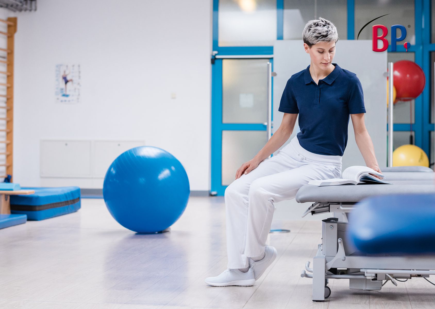 1736-334-0021 BP® STRETCH-Komforthose für Damen weiß Thumbnail 3