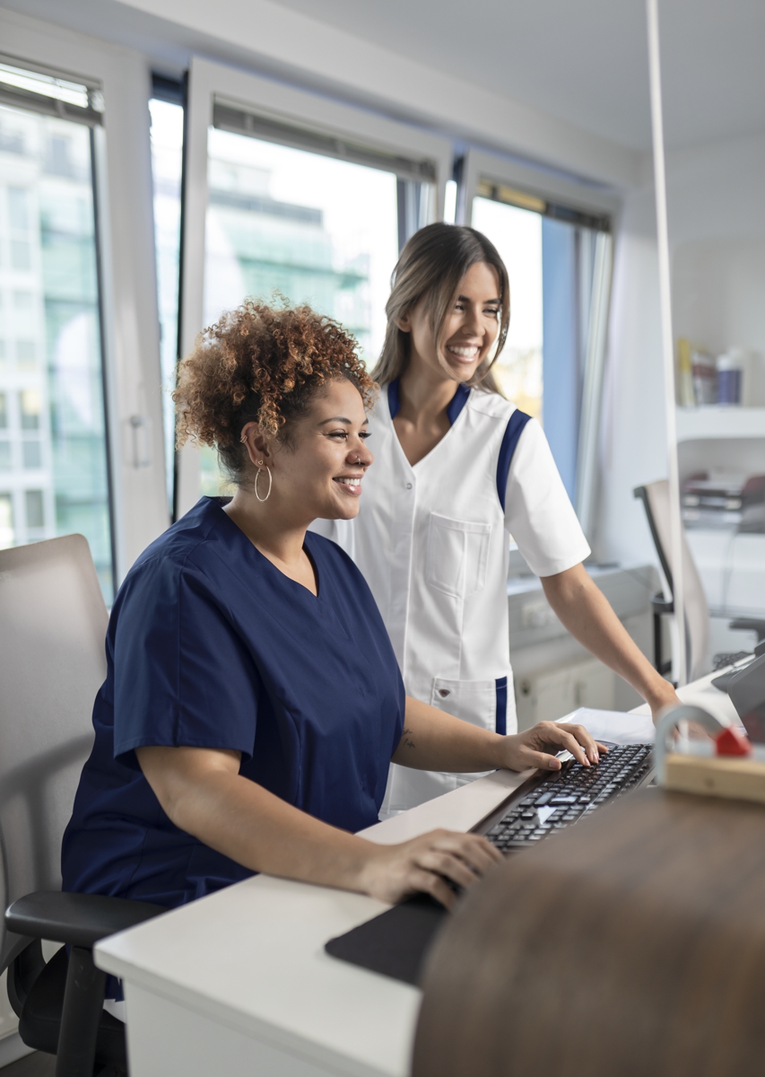 1710-684-2110 BP® Stretch women's tunic white/night blue Thumbnail 5