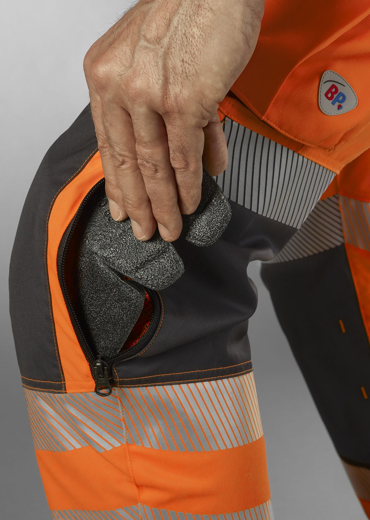 2040-844-6556_BP® Warnschutz-Stretch-Hose mit Knietaschen_warnorange/anthrazit_Bild 5